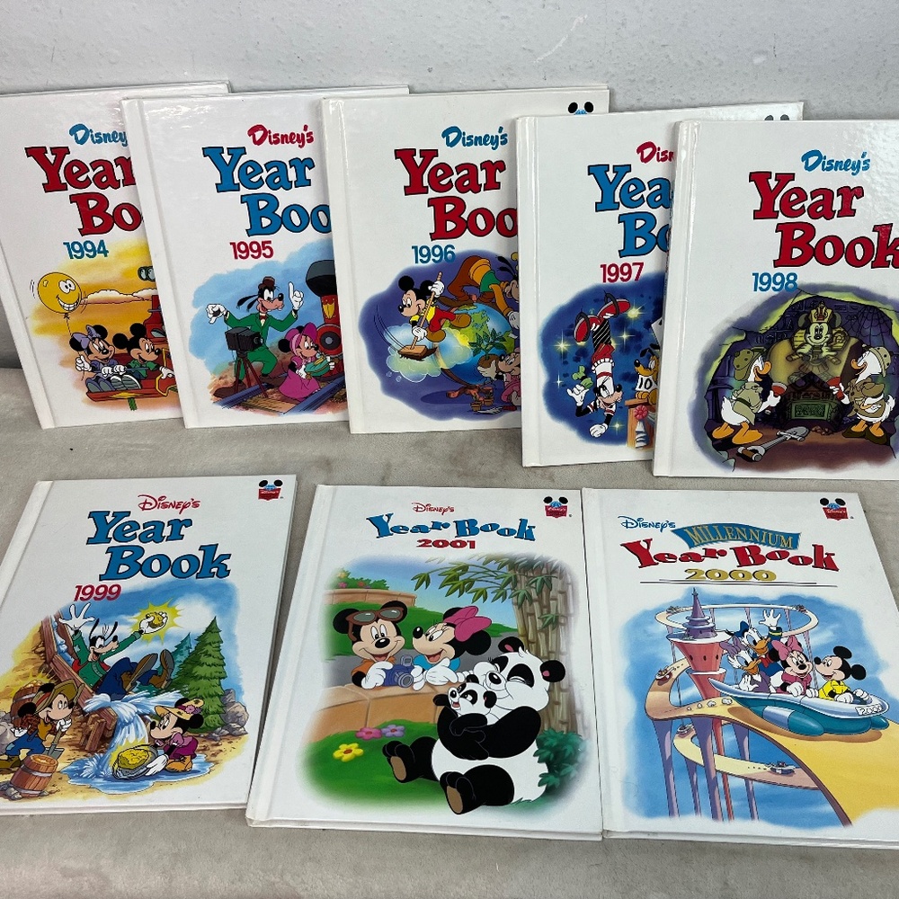 Vintage Disney's Year Books Lot of 8 1994 - 2001 Hard Cover Disney Books EUC